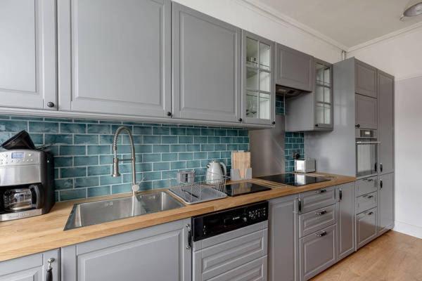 Appartamento Joivy Glamorous Flat Near City Centre Edimburgo Esterno foto
